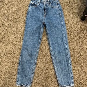 Guess jeans size 24.